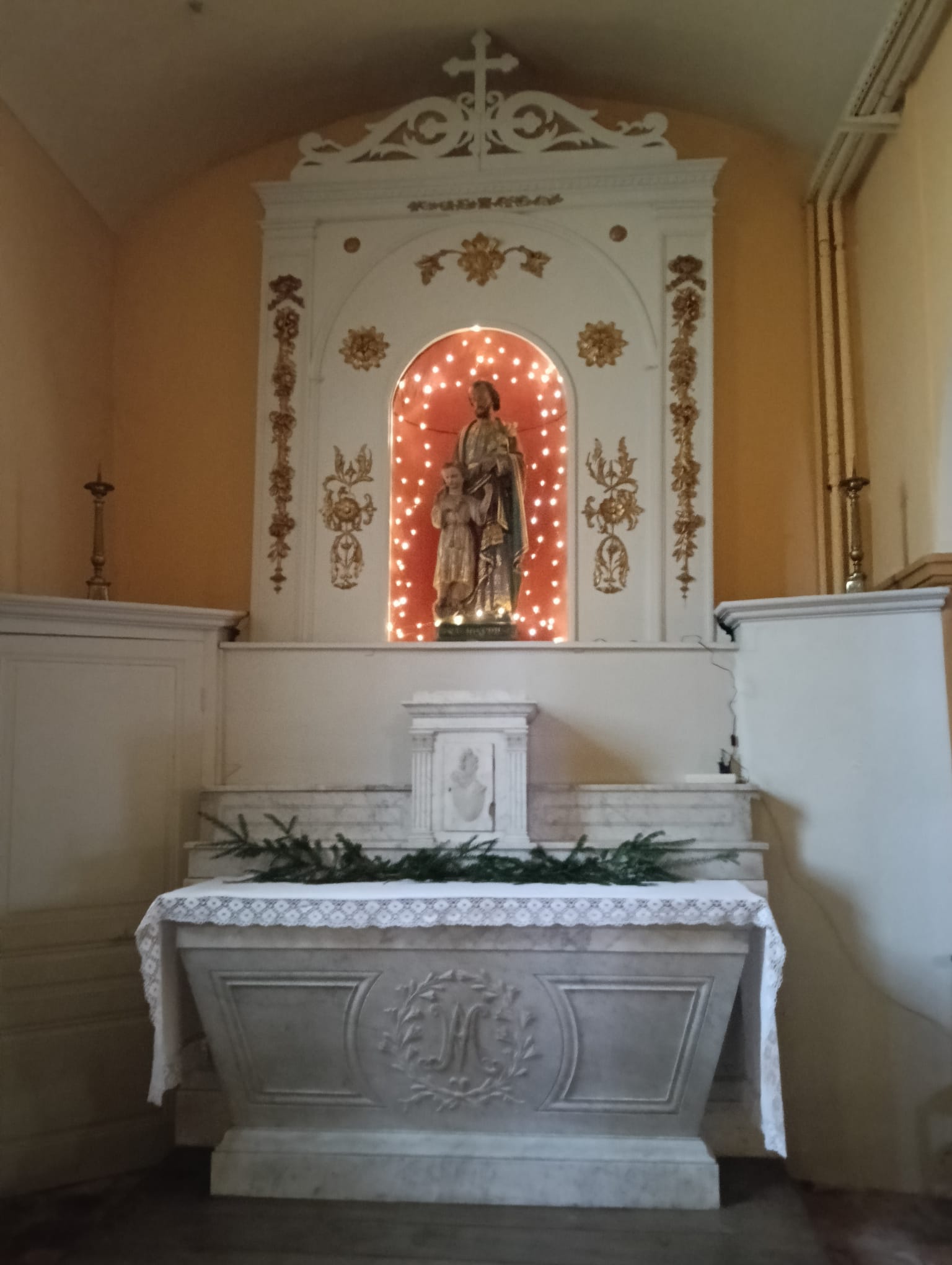 Eglise de Bougé (17)